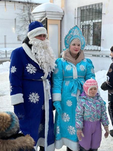 Алёша Попович Двор